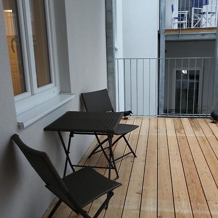 Casa Nostra - Moderne Stadtwohnung mit Balkon Wien Zimmer foto